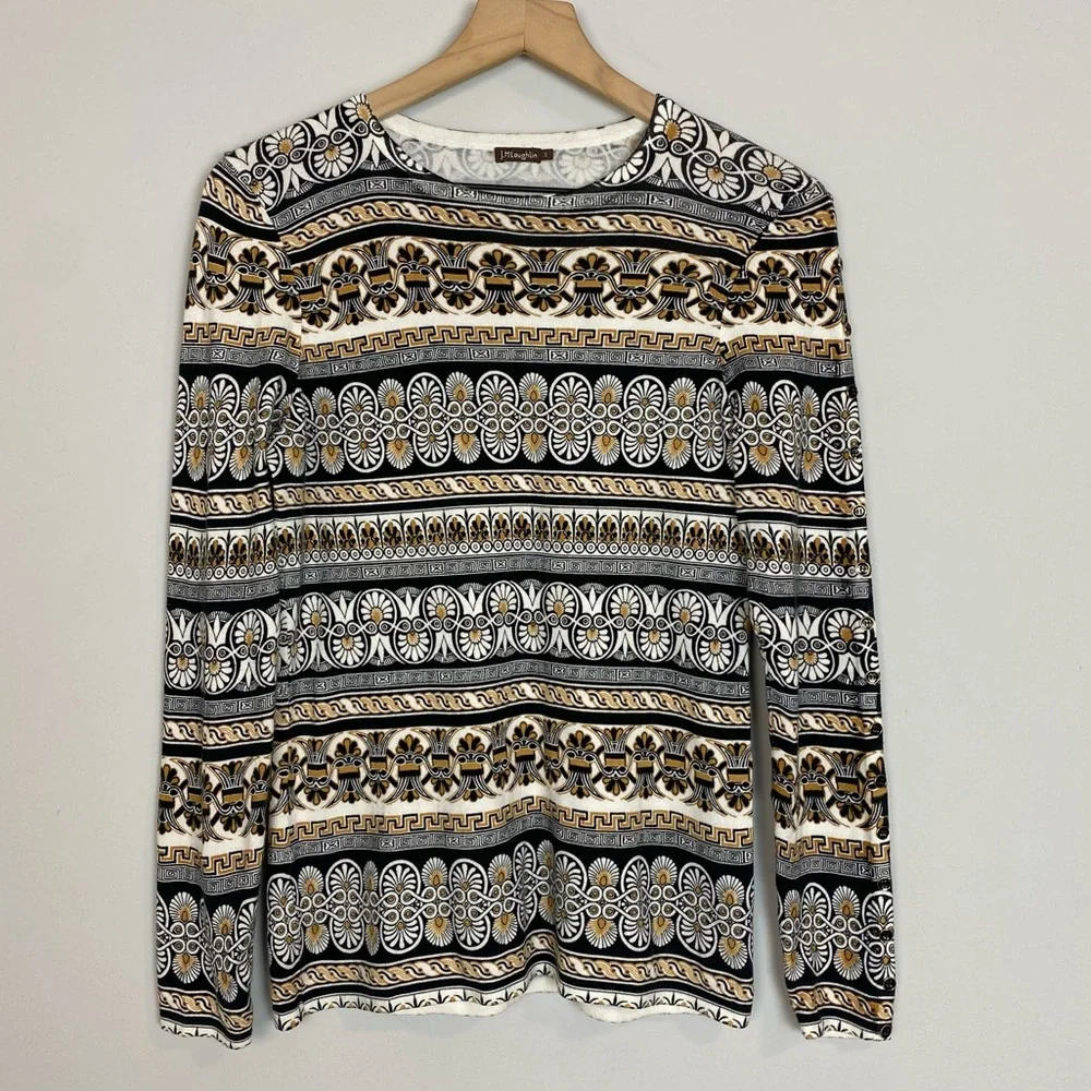J. McLaughlin Catalina Cloth a button Sleeve Printed Top